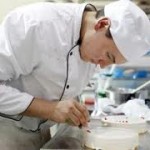 jeune au travail